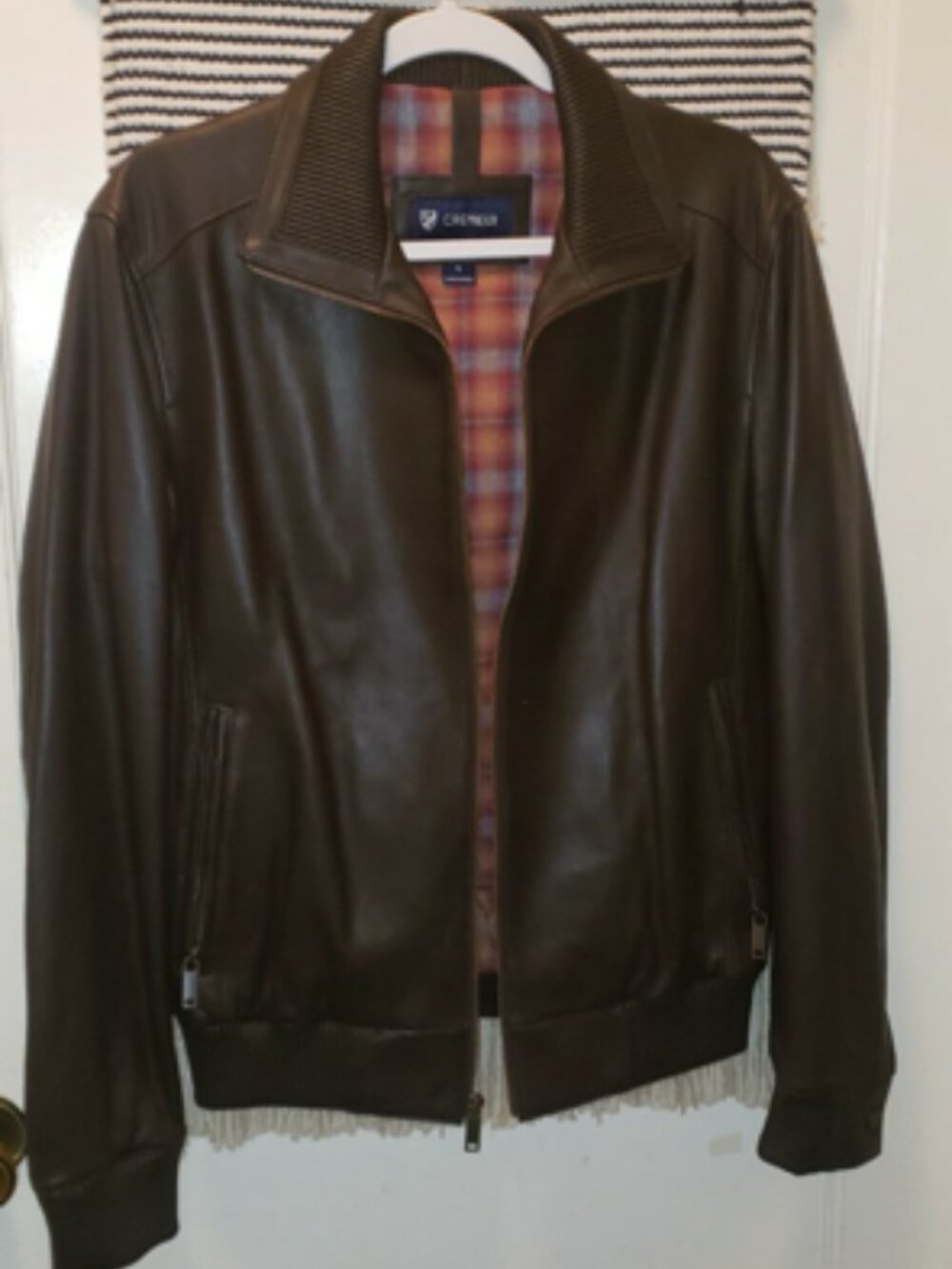 Daniel Cremieux Men’s lamb leather bomber jacket- Size Small